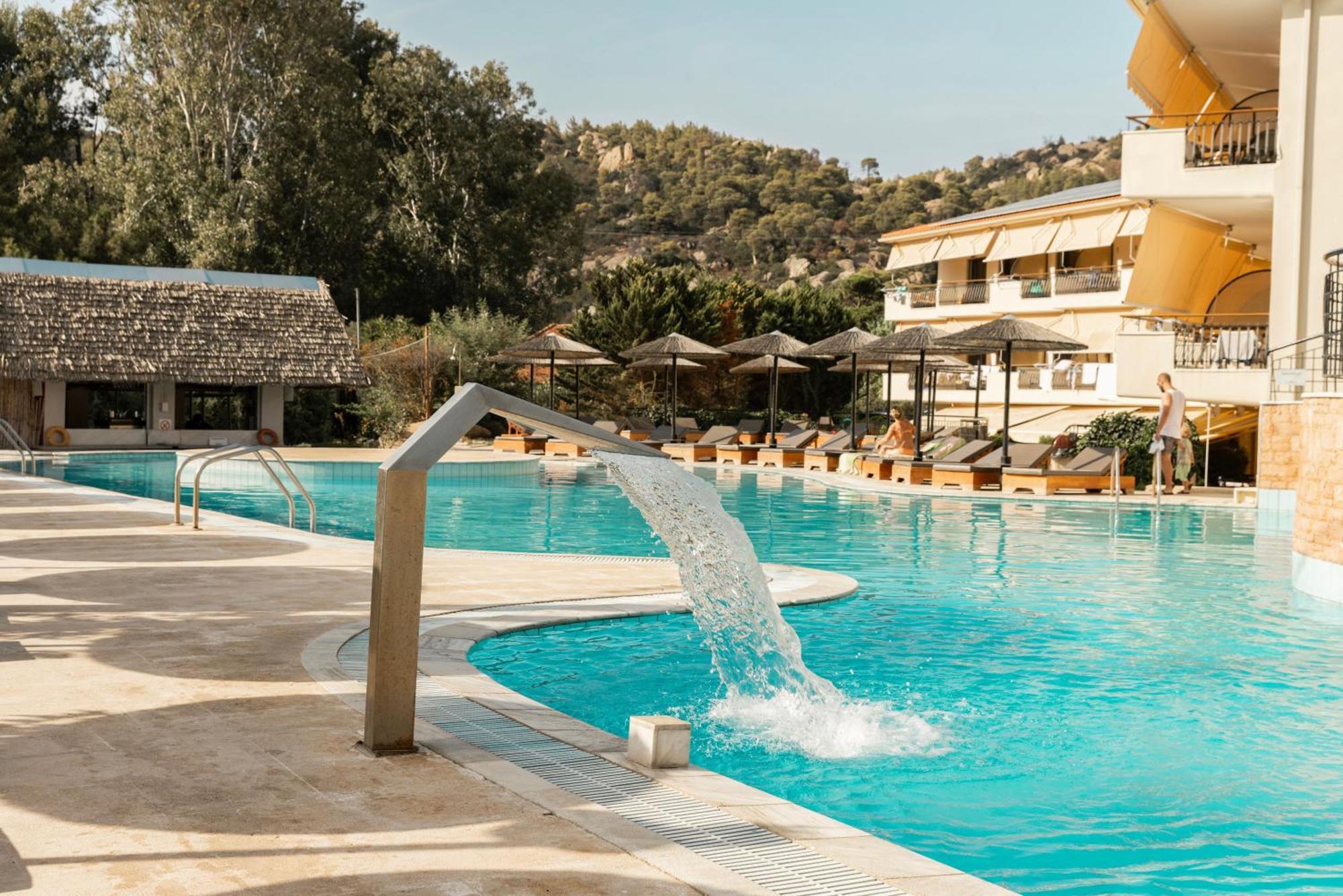 Hotel Makednos Nikiti  Exterior photo