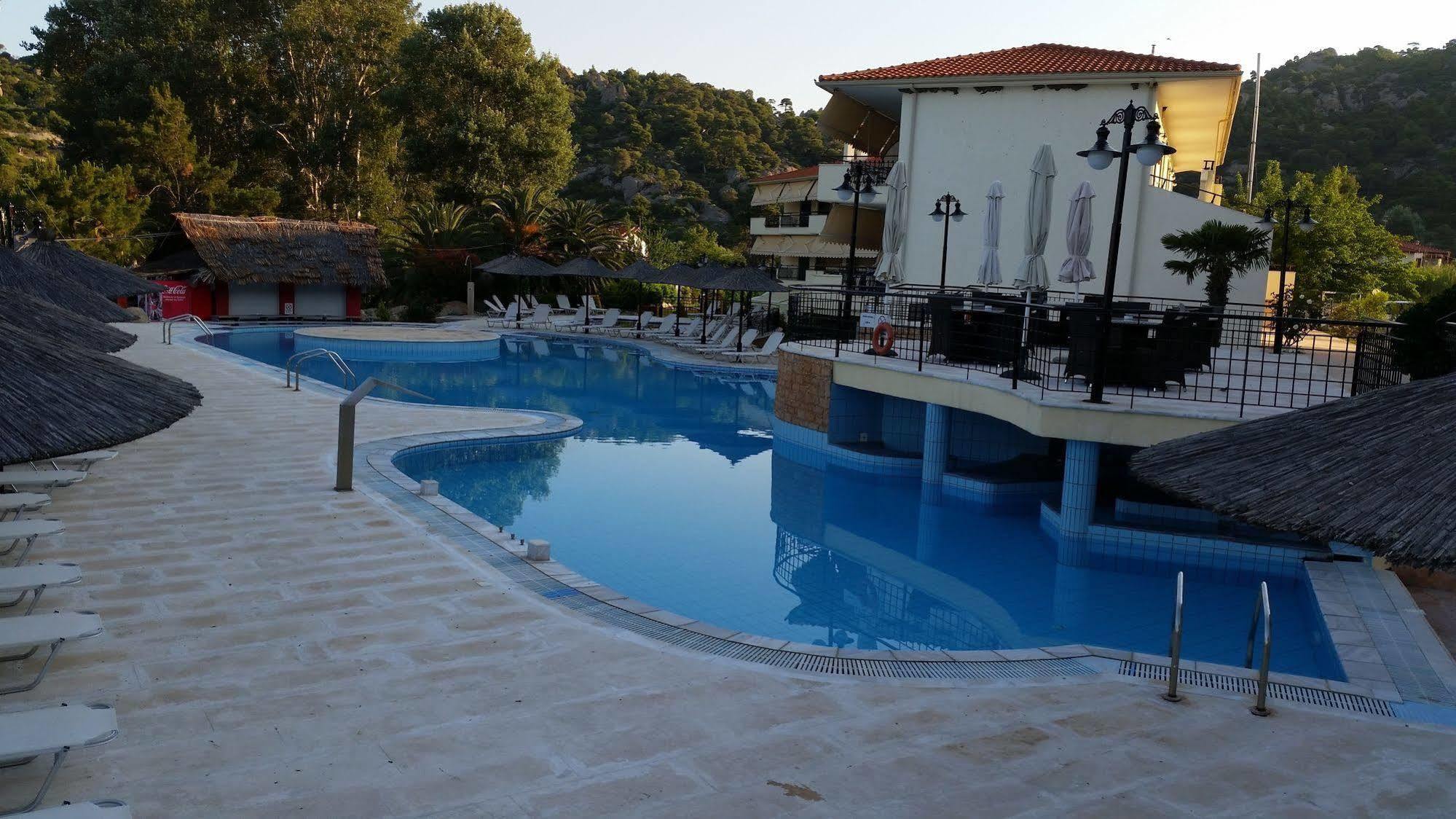 Hotel Makednos Nikiti  Exterior photo